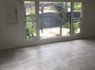 9912 La Tuna Canyon Rd, Sun Valley, CA 91352