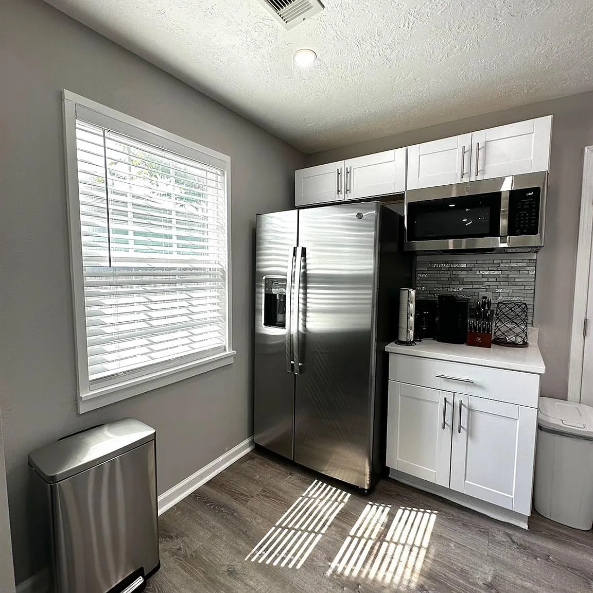 2 bed, 1.0 bath, 1000 sqft, $1,600 — Photo 3
