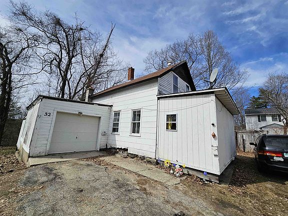 2nd image of 32 Charles Street