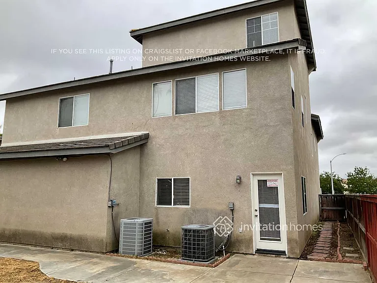 26186 Lawrence Union Dr — Photo 15