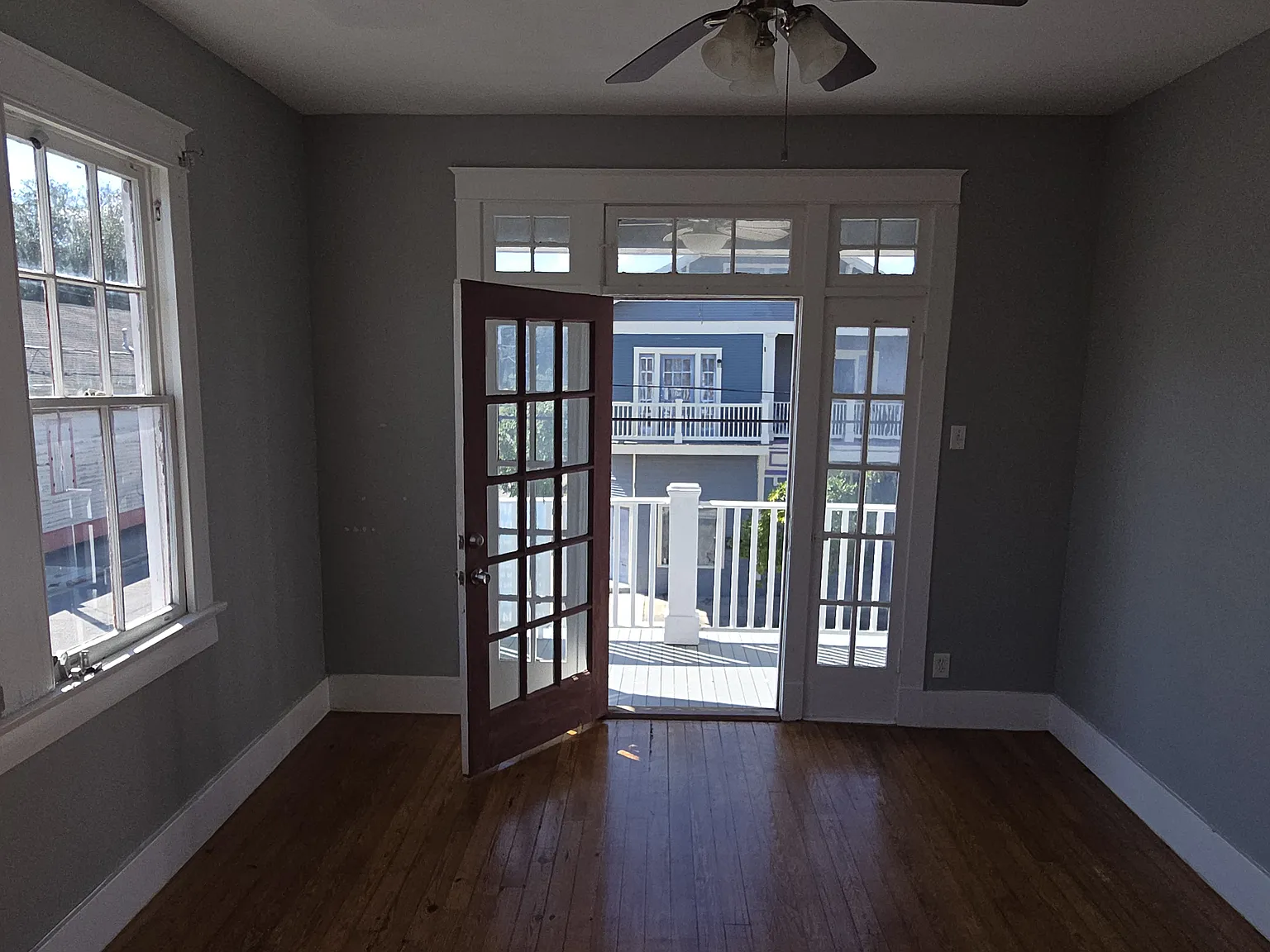 1 bed, 750 sqft, $1,300 — Photo 3