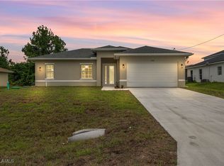 3005 8th St W, Lehigh Acres, FL 33971