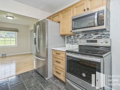 13460 Tremont St, Brookfield, WI, 53005