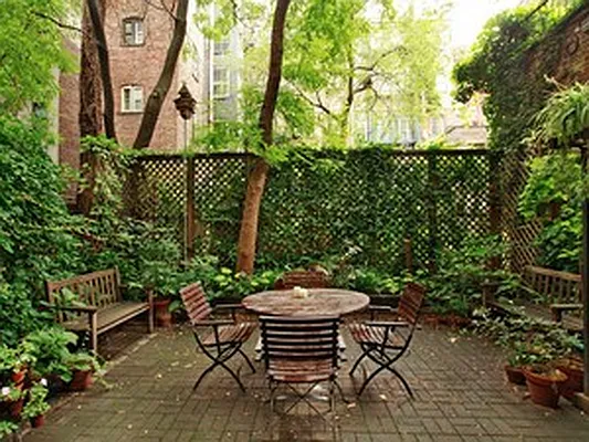 Sold by Corcoran | media 10