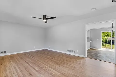 7445 Patricia Dr — Photo 8
