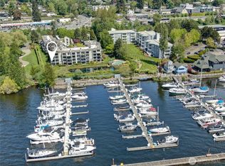 6121 NE 175th St APT B101, Kenmore, WA 98028