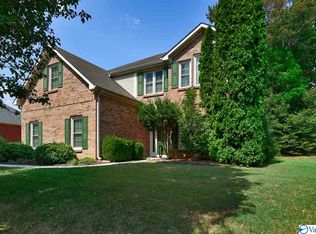 121 Clubhouse Ln, Madison, AL 35757