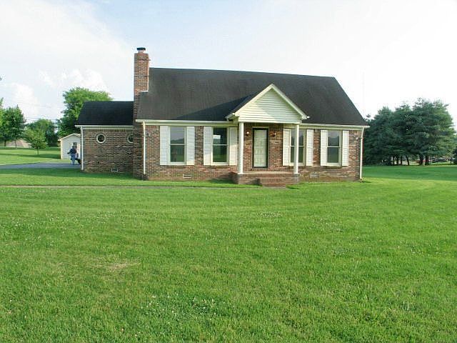 Lovely home on 3.25 acres