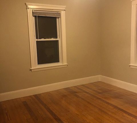 3rd image of 27 Grant Ave #1