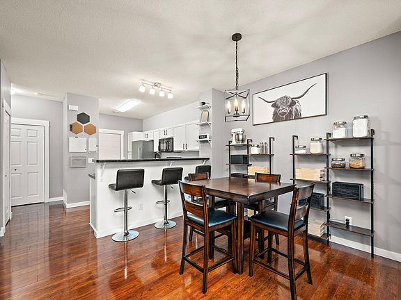 5th image of 14275 Banyan Ln