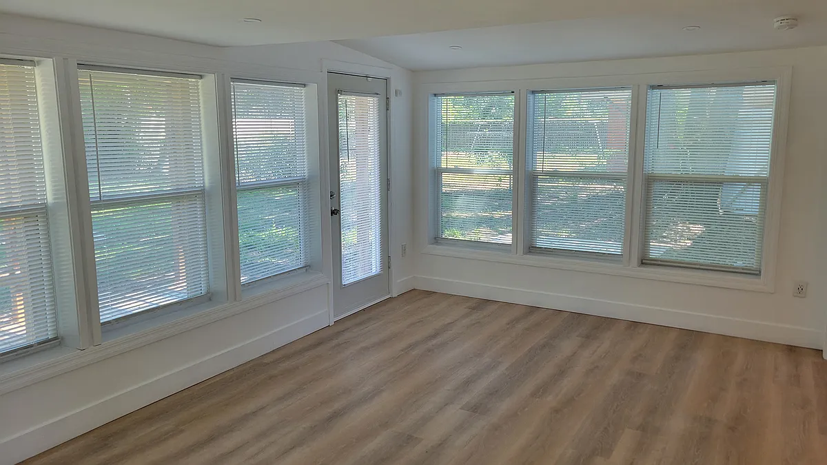 Building Photo - 3511 Corrine Dr