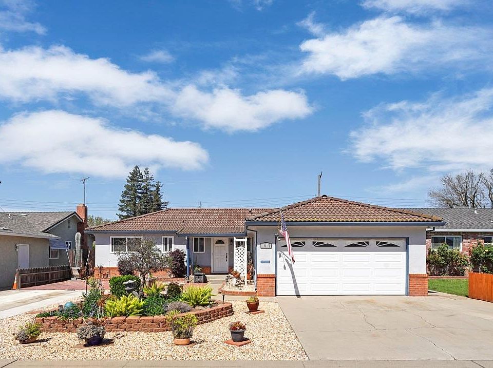 1st image of 1819 Santa Ynez Dr