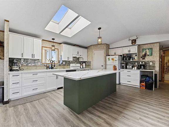 4th image of 35277 W Range Road 25
