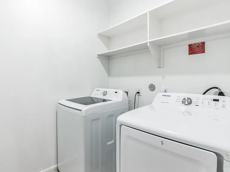 4510 Red Yucca Dr — Photo 19