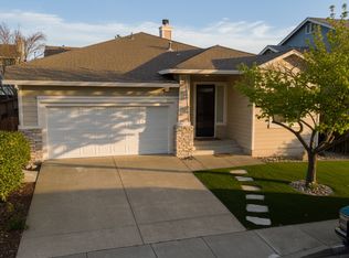 1214 Marque Dr, Rohnert Park, CA 94928