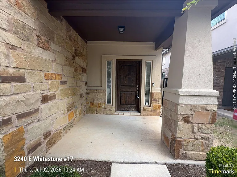 3240 E Whitestone Blvd #17 — Photo 12