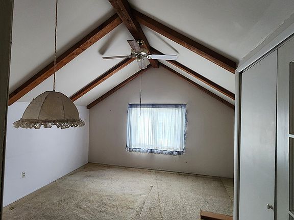 3rd image of 73385 Floral St