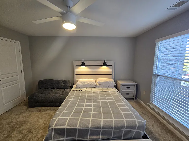 490 Barnett Shoals Rd #304 — Photo 23