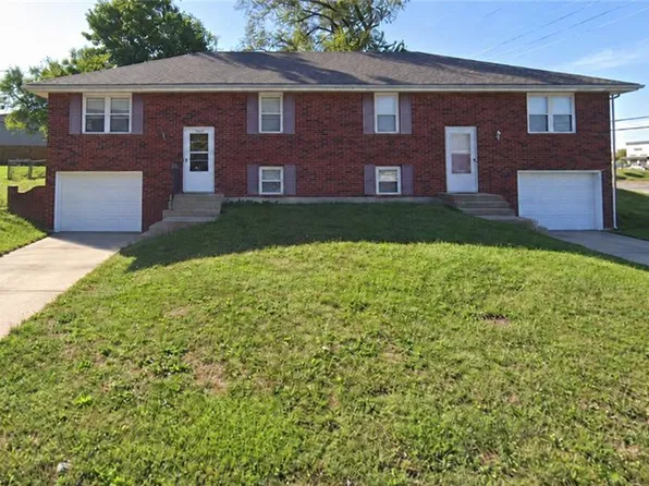 1101 SW Westminister Rd, Blue Springs, MO 64014