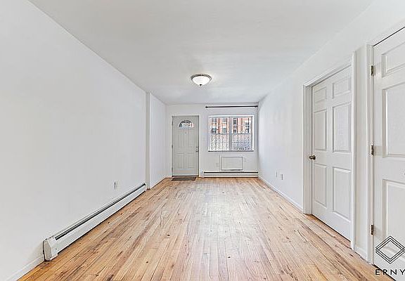 5th image of 440 Wilson Ave Floor 1