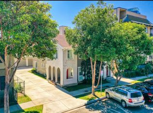 1064 E 2nd St, Long Beach, CA 90802