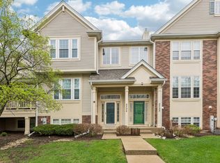 2724 N Greenwood Ave, Arlington Heights, IL 60004