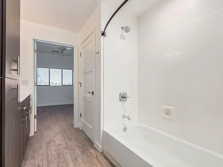 2063 E Lemon St #3004 — Photo 17