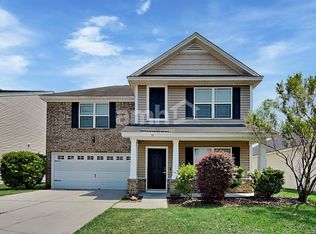22 Laurel Ln, Port Wentworth, GA 31407