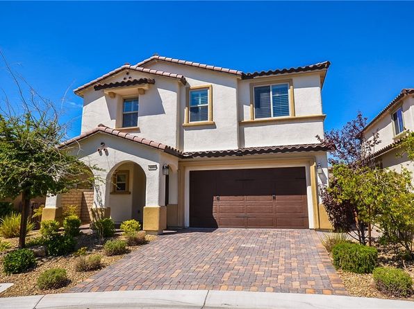 685 Catalina Aisle St