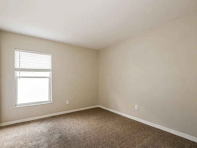2331 Cobblefield Cir — Photo 11