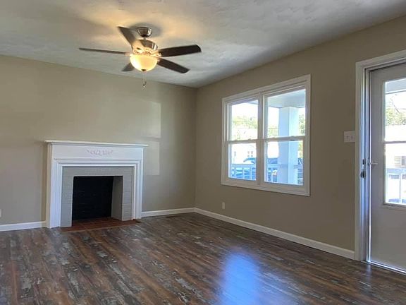 4th image of 231 Lewis St