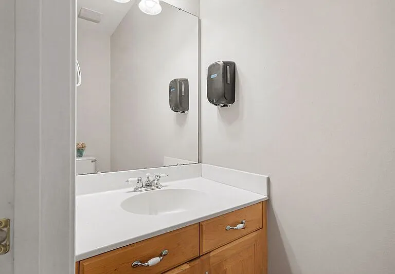 2549 Adonis Ct — Photo 11