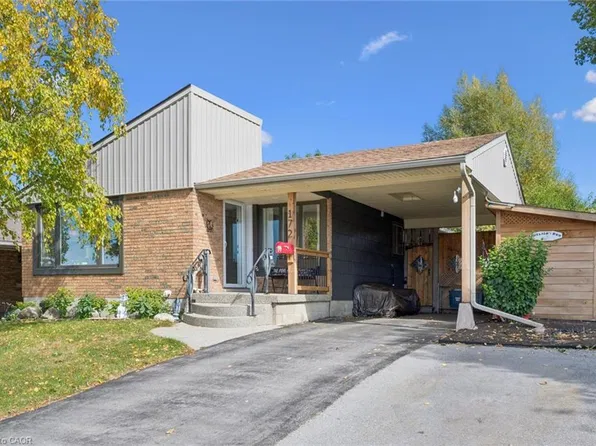 172 Laurentian Dr, Kitchener, ON N2E 1Y3