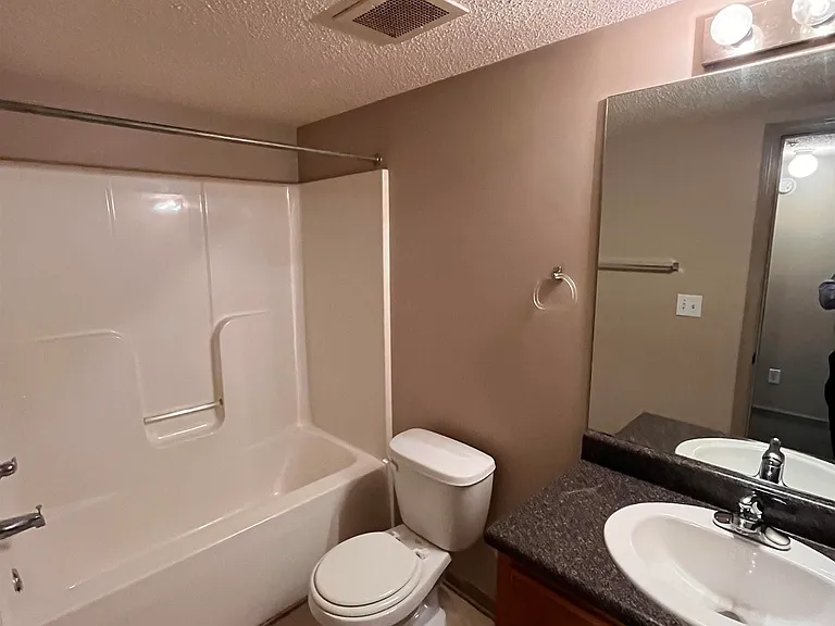 5005 Chancellor Sq NW #A — Photo 16