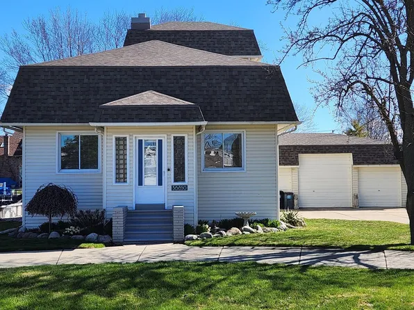 38850 Pardee St, Harrison Township, MI 48045