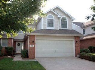 8468 Sandalwood Ct #NA, Darien, IL
