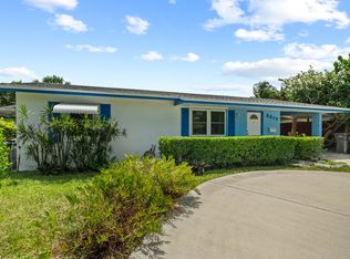 3812 Holiday Rd, Palm Beach Gardens, FL 33410