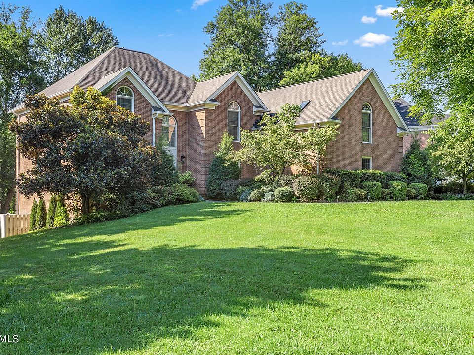 1st image of 12200 Brighton Ct