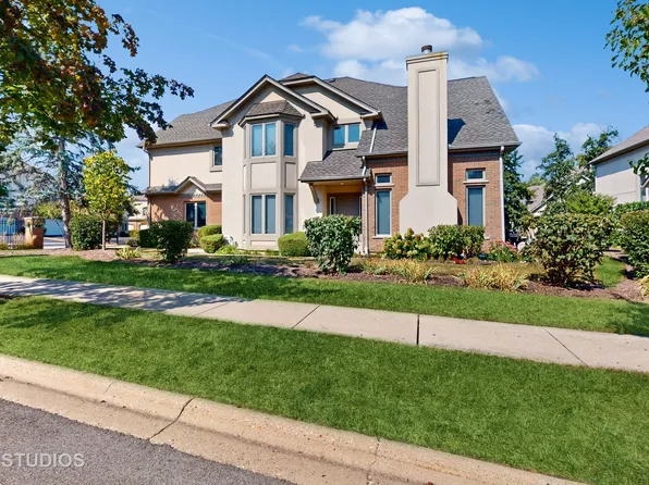 715 N Franklin Ave, Palatine, IL 60067