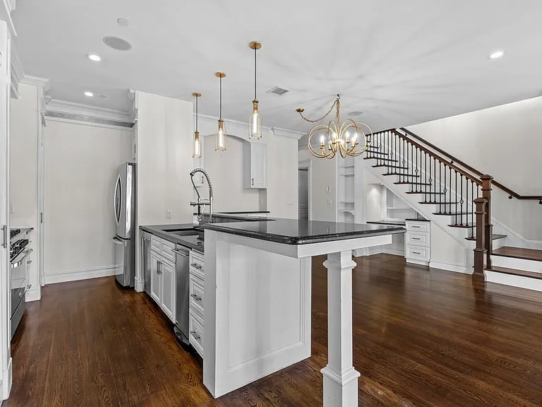 161 Tudor St #4A — Photo 11
