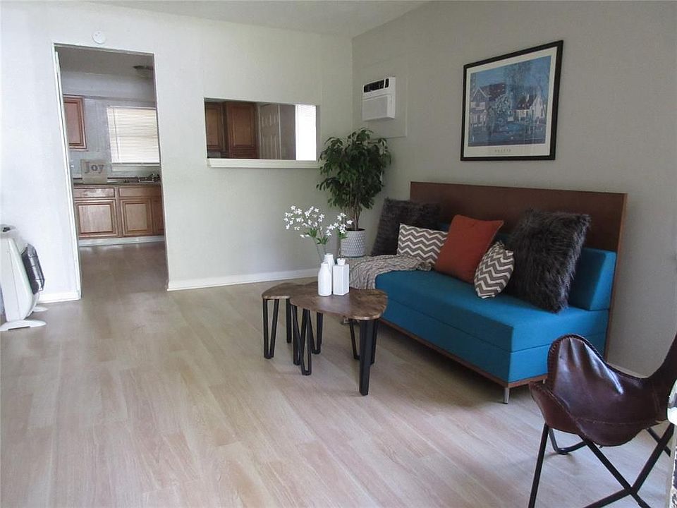 1st image of 7516 Lockwood Dr