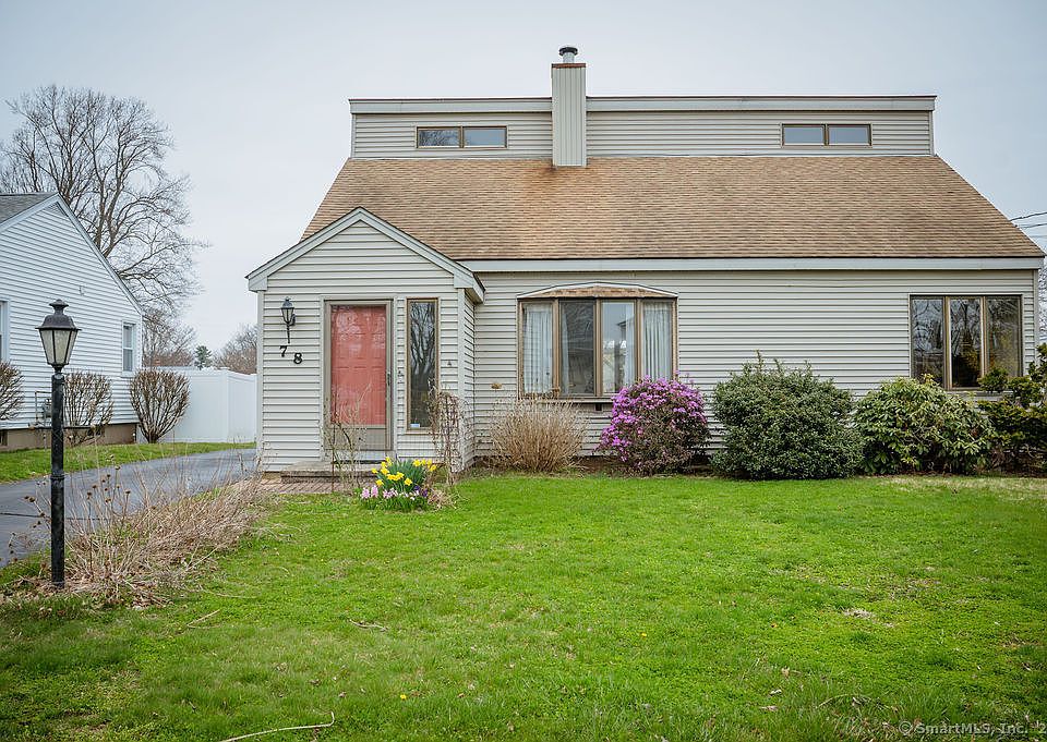1st image of 78 Indian Neck Avenue