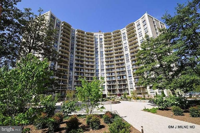 1st image of 9039 Sligo Creek Pkwy APT 412