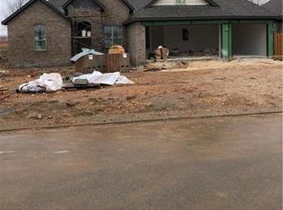 683 Malbec Rd, Springdale, AR 72762