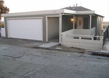 3rd image of 16547 Russell Ct