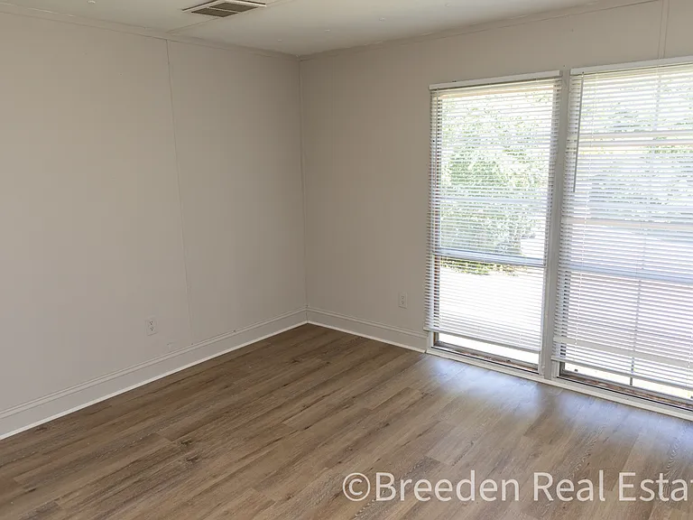 1760 Peaceful Ln — Photo 9