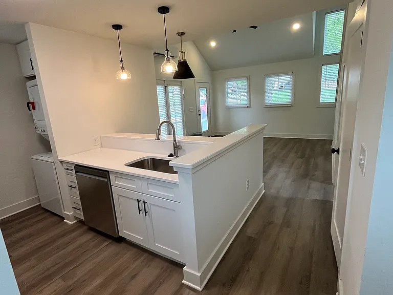 1320 Dodson St — Photo 7