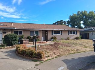 9150 Plaza Park Dr, Elk Grove, CA 95624