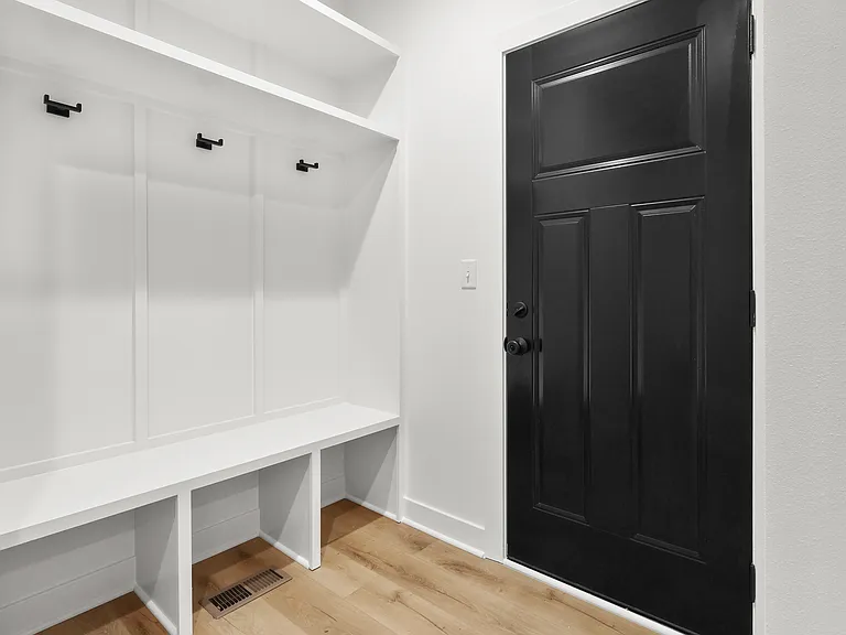 1214 NW Sproul Dr — Photo 17