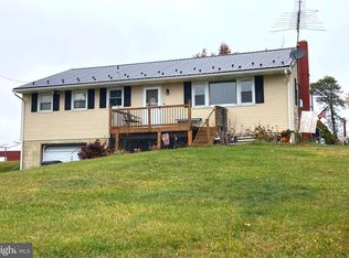 2019 Snyder Rd, Red Lion, PA 17356
